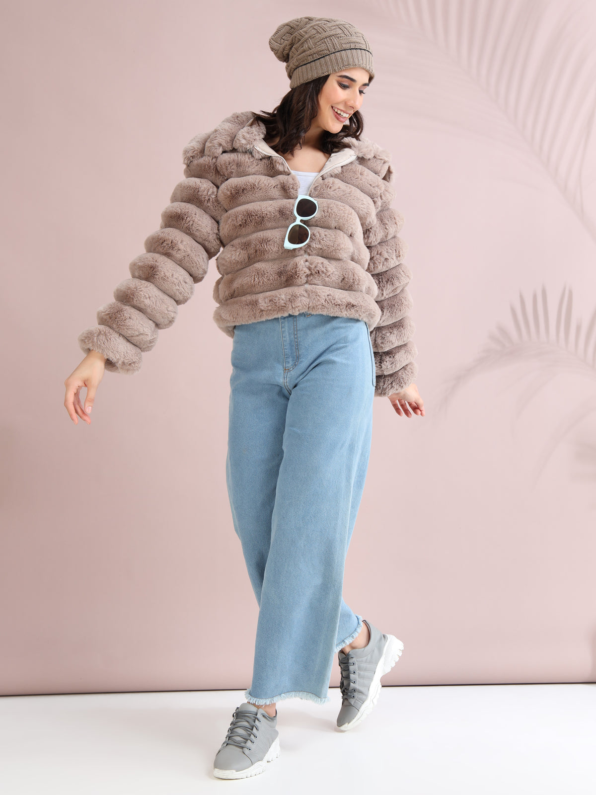 Women's Premium Faux Fur Jacket | Light Brown