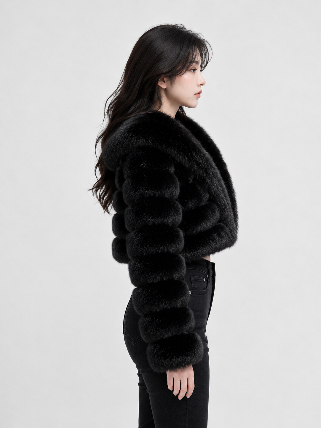 MAFFLE Women's Luxe Faux Fur Cropped Jacket | Black